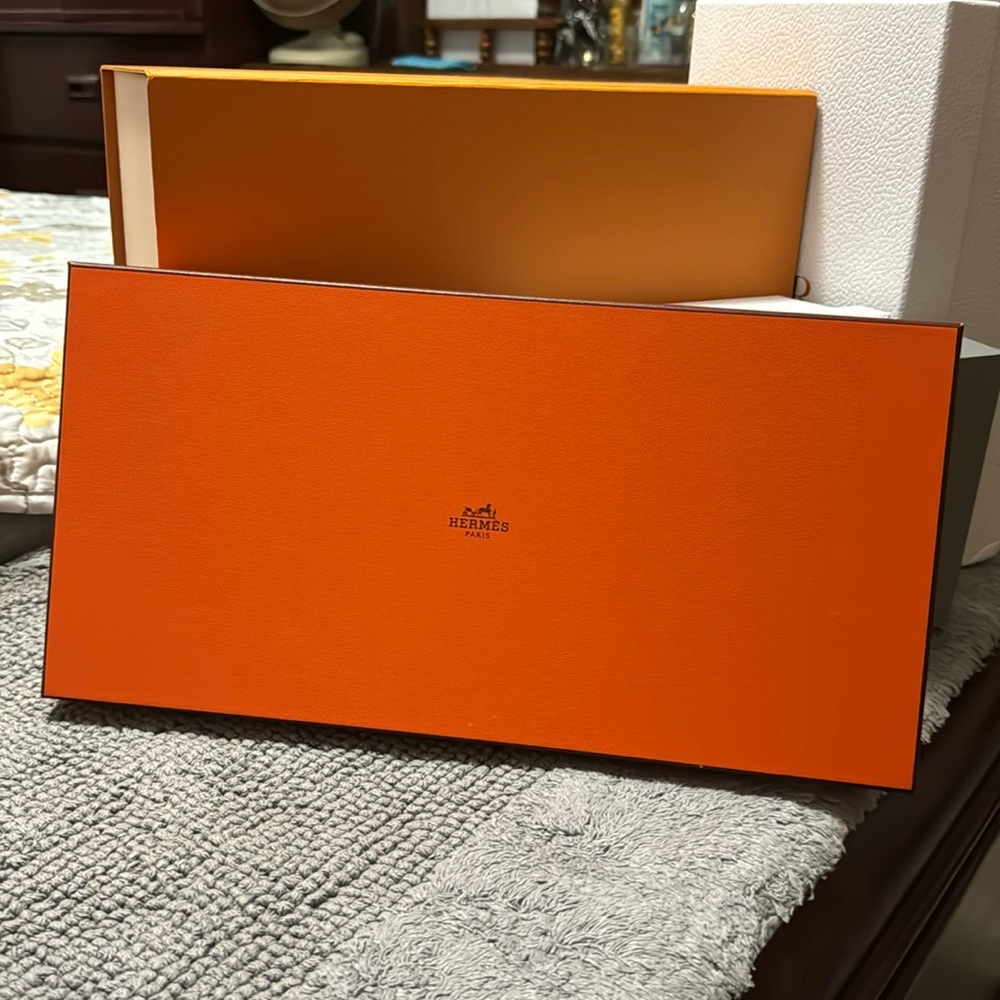 Hermes empty box only